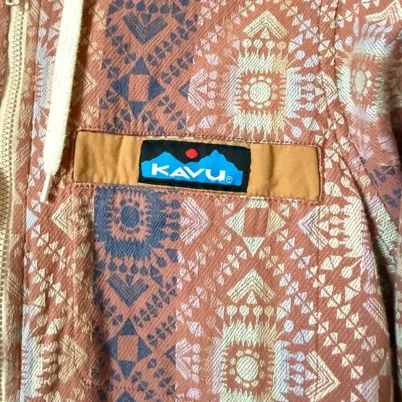 KAVU Women's Saratoga Jacket, made from 100% organic cotton woven jacquard - Picture 3 of 4